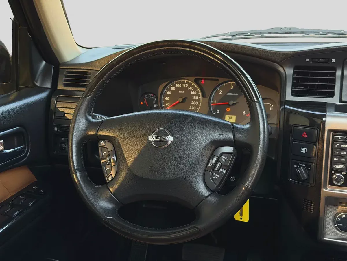 NISSAN PATROL SUPER SAFARI | 4WD | 7-SEATER | GCC SPECS | 2021-11-11