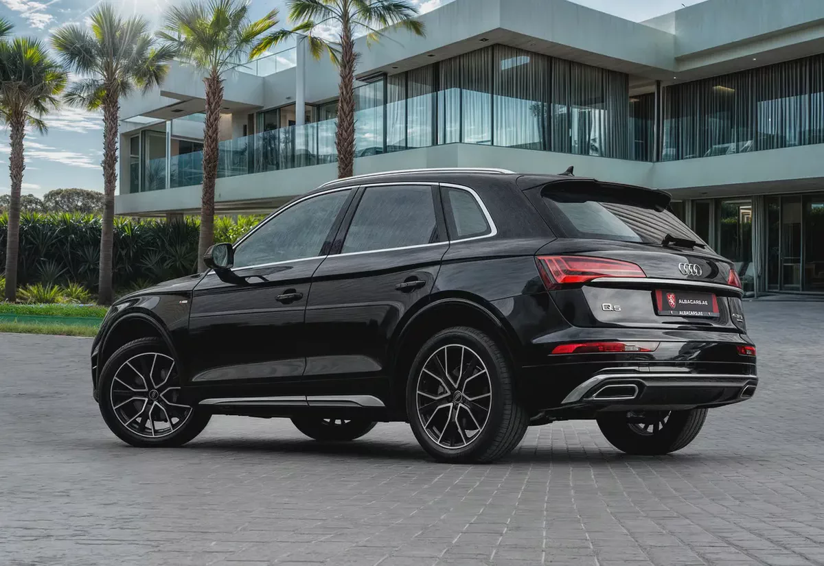 2,448 P.M |  Q5 S-Line | 0% Downpayment | Full Audi History | Under Warranty!-2-2