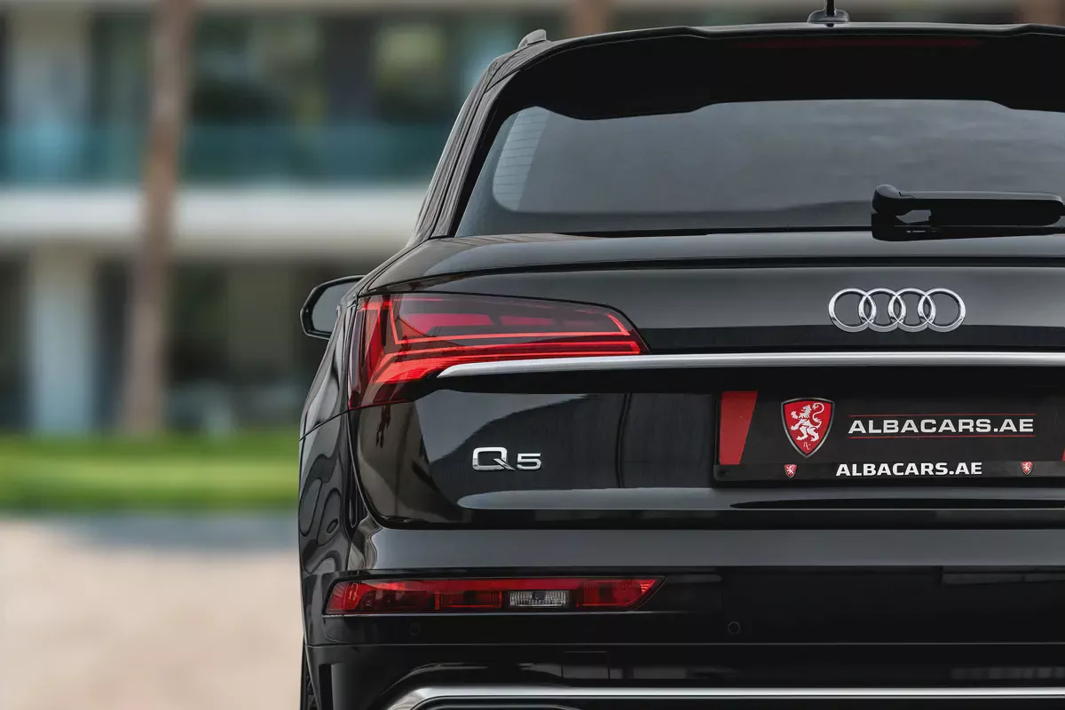 2,448 P.M |  Q5 S-Line | 0% Downpayment | Full Audi History | Under Warranty!-5-5