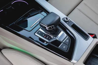 2,644 P.M |  A4 S-line | 0% Downpayment | Audi Warranty!-9