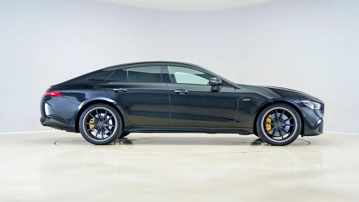 Mercedes-Benz AMG GT 53-10-10