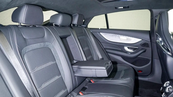 Mercedes-Benz AMG GT 53