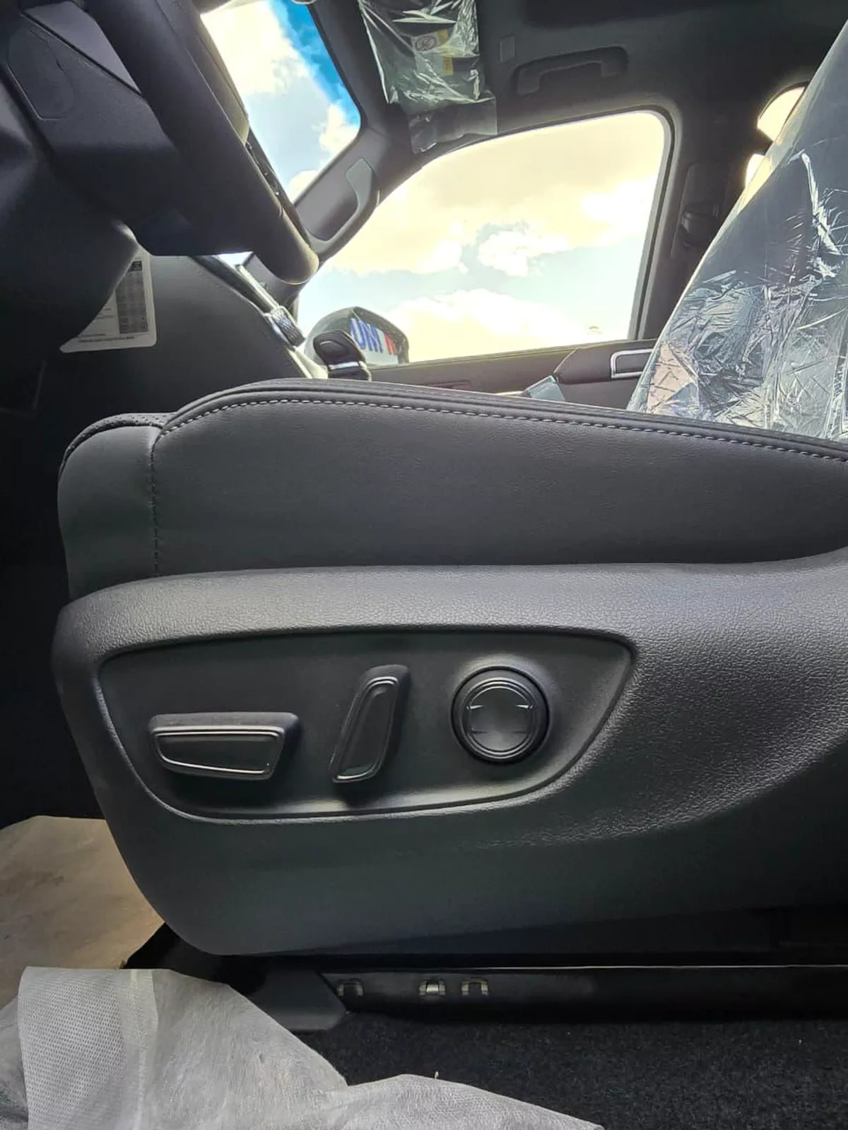 TOYOTA LC300 GXR 3.5L TWIN TURBO PETROL 2026-4-4