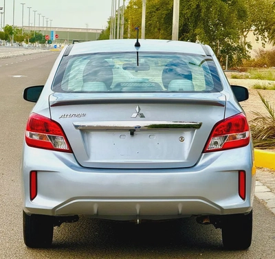 GLX TRIM 1.2L GCC , ACCIDENT FREE, (337/-MONTHLY)-5
