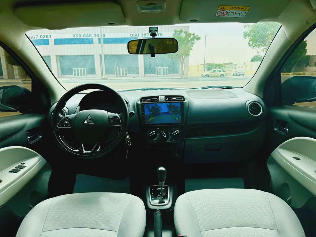 GLX TRIM 1.2L GCC , ACCIDENT FREE, (337/-MONTHLY)