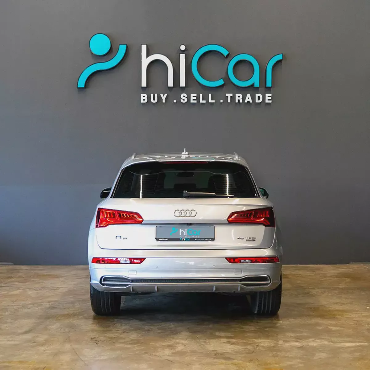 AED 1,724 p.m • 0% Downpayment • Audi Q5 45TFSI S-Line • 1 Year Warranty-3-3