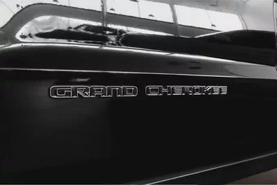 AED 1,880 / 60 months | 0% DP | 2020 JEEP GRAND CHEROKEE LIMITED / Full Service History-13