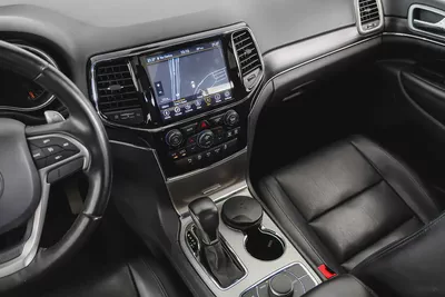 AED 1,880 / 60 months | 0% DP | 2020 JEEP GRAND CHEROKEE LIMITED / Full Service History-8
