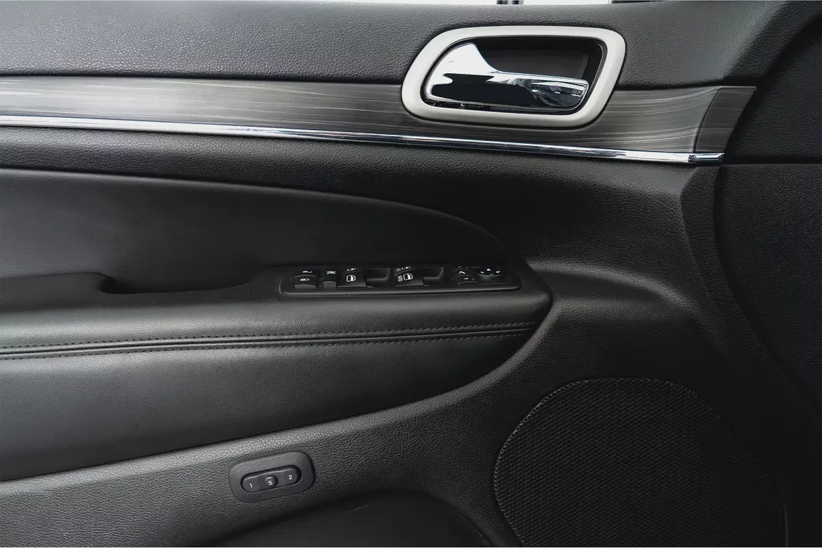 AED 1,880 / 60 months | 0% DP | 2020 JEEP GRAND CHEROKEE LIMITED / Full Service History-9-9