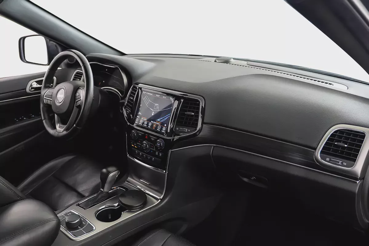 AED 1,880 / 60 months | 0% DP | 2020 JEEP GRAND CHEROKEE LIMITED / Full Service History-10-10