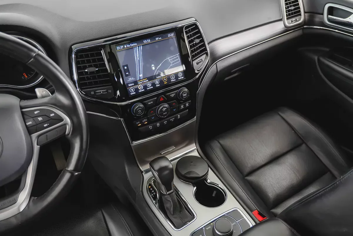 AED 1,880 / 60 months | 0% DP | 2020 JEEP GRAND CHEROKEE LIMITED / Full Service History-8-8