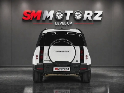 Black Edition HSE | Land Rover Warranty 2028 | P400 110 | GCC-3