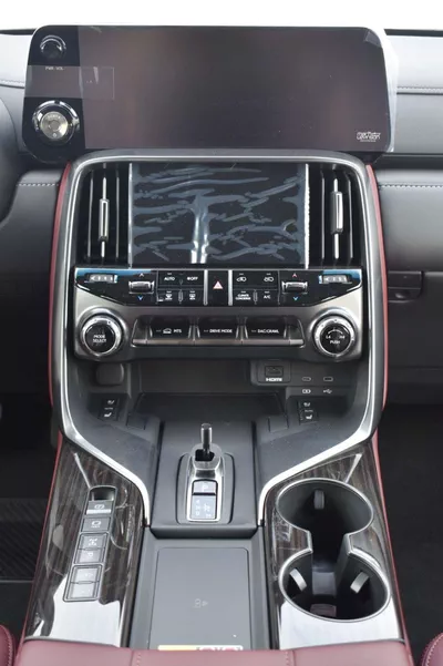 Lexus LX700h SIGNATURE LX700 hybrid Signature 2025 available all colour-10