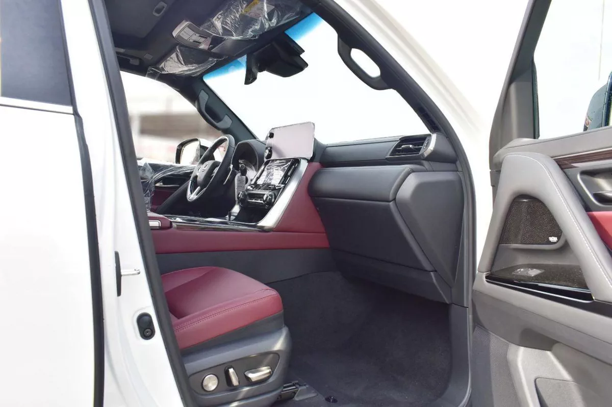 Lexus LX700h SIGNATURE LX700 hybrid Signature 2025 available all colour-17-0