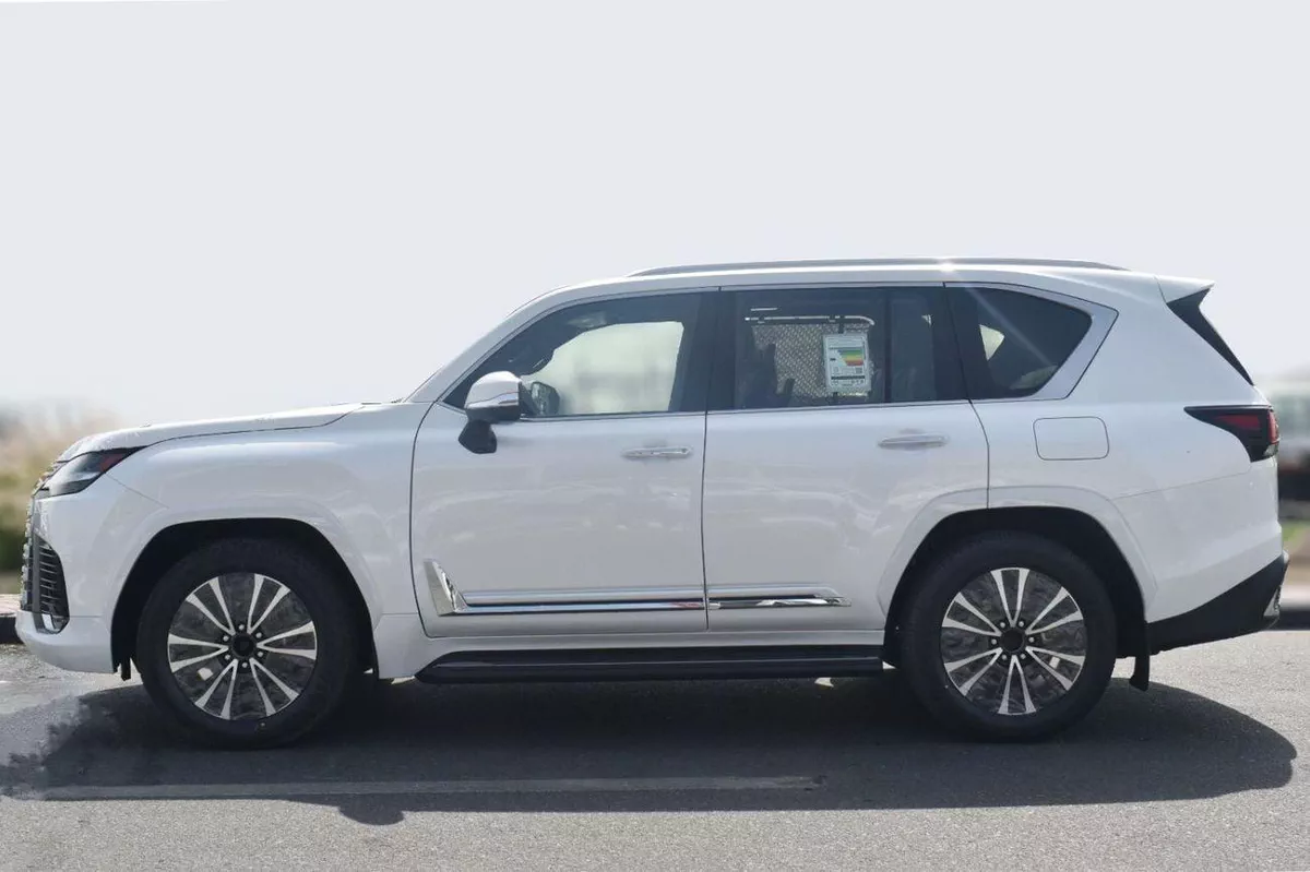 Lexus LX700h SIGNATURE LX700 hybrid Signature 2025 available all colour-1-0
