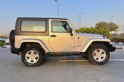 WRANGLER SAHARA 2009 GCC-6