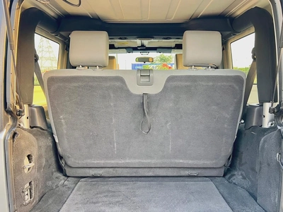 WRANGLER SAHARA 2009 GCC-12
