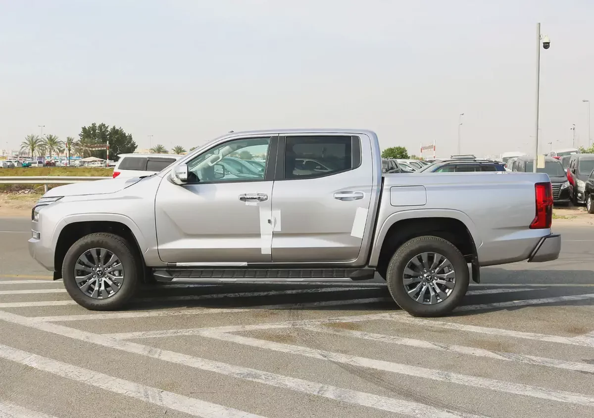 Mitsubishi L200 Sportero 2026 - European Specs - Brand New!-4-4