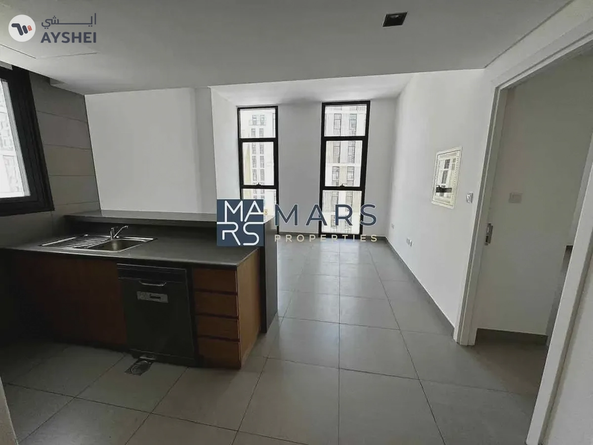 Ready to move | one bedroom | pool view | in Al Mamsha Al souq 650,000 AED