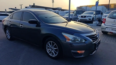 Nissan Altima SV 2013 - GCC Specs - Well Maintained-2