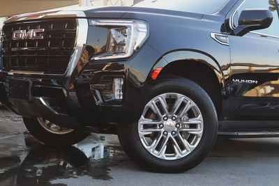 2023 GMC Yukon SLE | GCC Specs | SLE-6