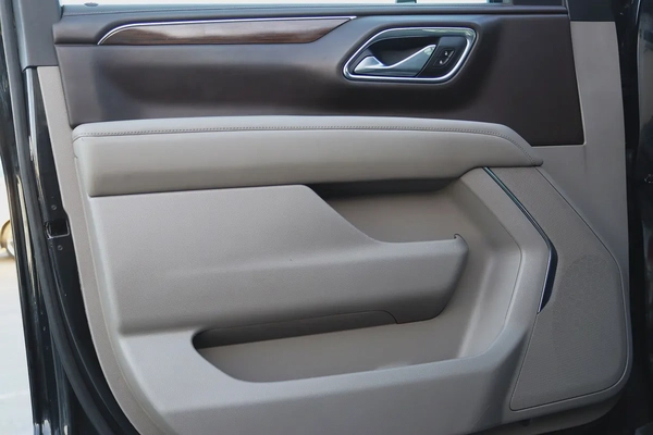 2023 GMC Yukon SLE | GCC Specs | SLE