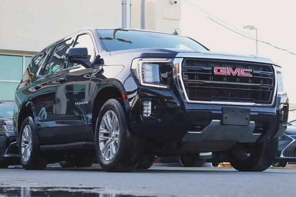 2023 GMC Yukon SLE | GCC Specs | SLE