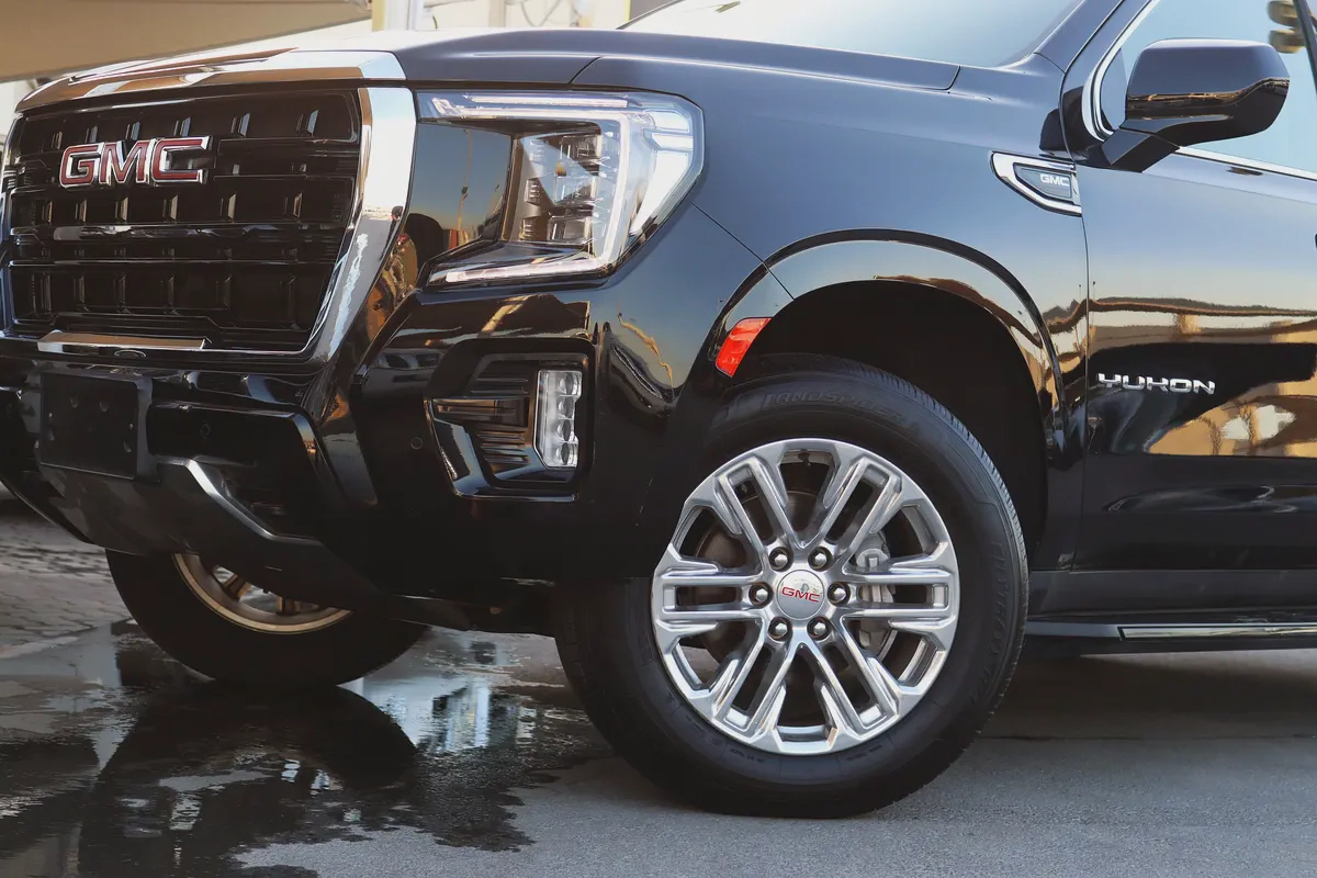2023 GMC Yukon SLE | GCC Specs | SLE-6-6