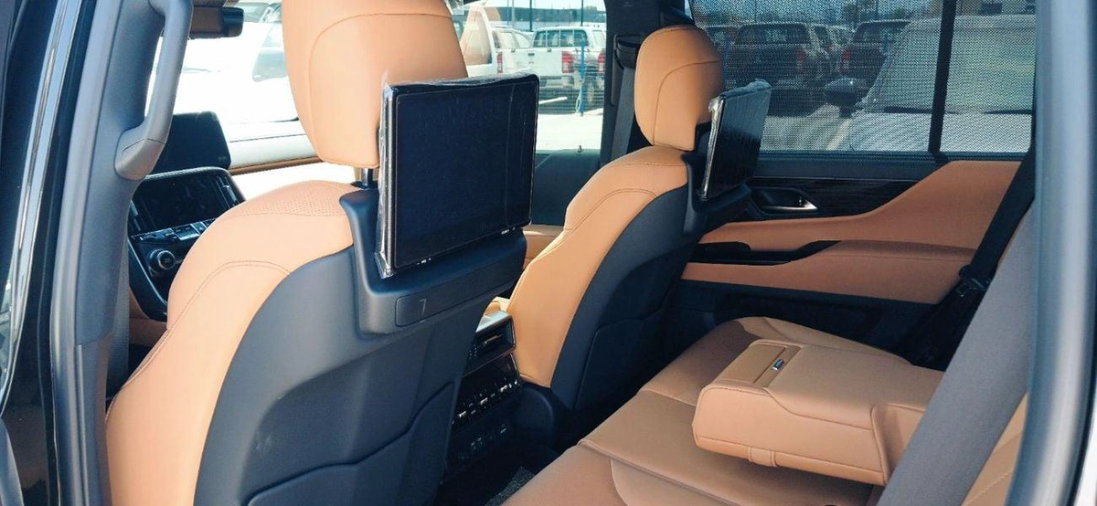 Lexus LX600 Signature 3.5L Petrol 2025YM-14-0
