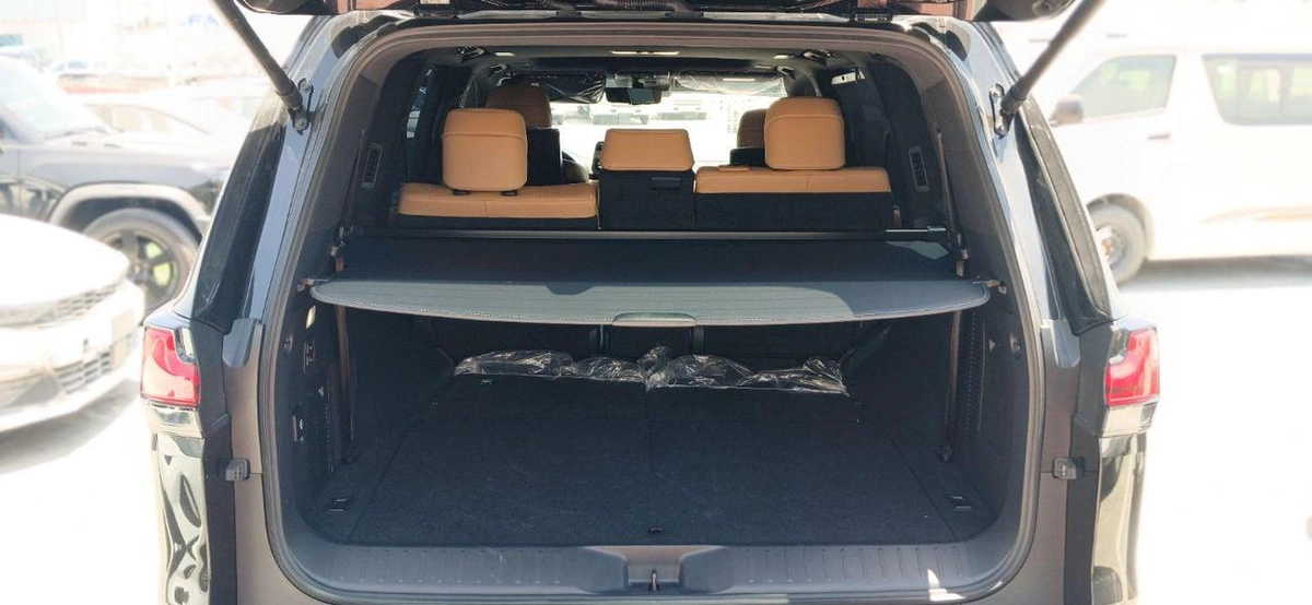 Lexus LX600 Signature 3.5L Petrol 2025YM-17-0