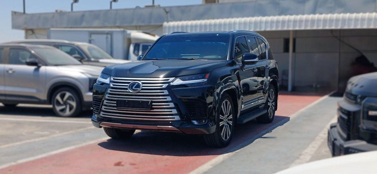 Lexus LX600 Signature 3.5L Petrol 2025YM-1-0