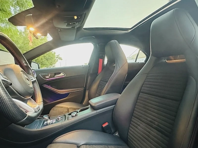 Mercedes Benz A45 AMG FULL OPTIONS FREE ACCIDENT-13
