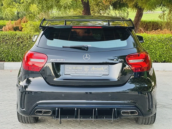 Mercedes Benz A45 AMG FULL OPTIONS FREE ACCIDENT