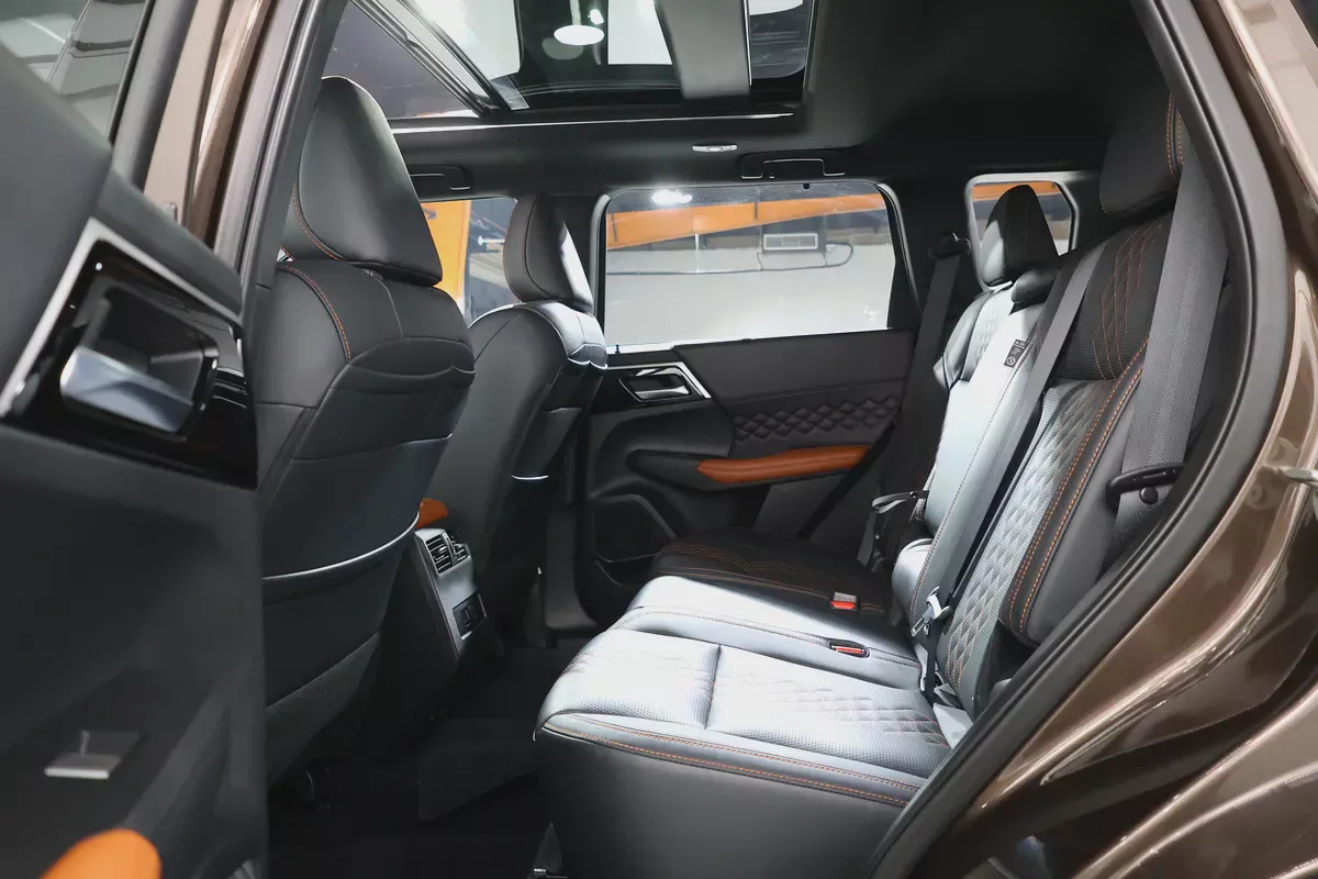 Mitsubishi Outlander Limited Edition 2024 | GCC Specs | Brand New Condition-16-16