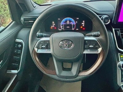 TOYOTA LAND CRUISER GXR 3.3 DISEL MODEL 2026-11