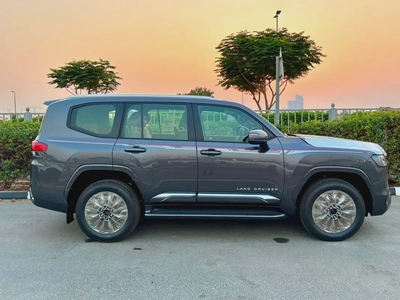TOYOTA LAND CRUISER GXR 3.3 DISEL MODEL 2026-2