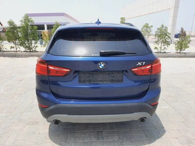 Bmw x1 d 2018 full option  original paint-4