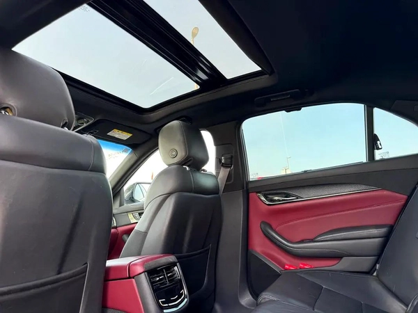 CADILLAC CTS l 2015 l 92,000 KM l CLEAN TITLE l JAPAN IMPORT