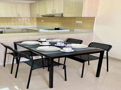 Large Furnished-Studio Partial Sea View-7