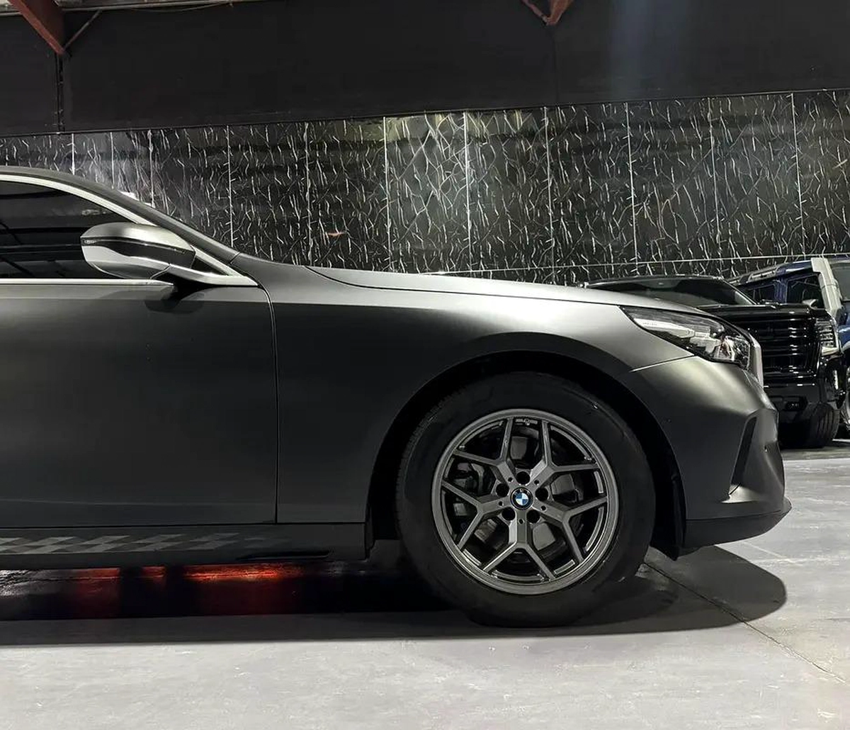 BMW 5 Series 520 2025 | Full PPF | GCC | Low Mileage | AGMC Warranty 2030 | AGMC Service 2030-1-1