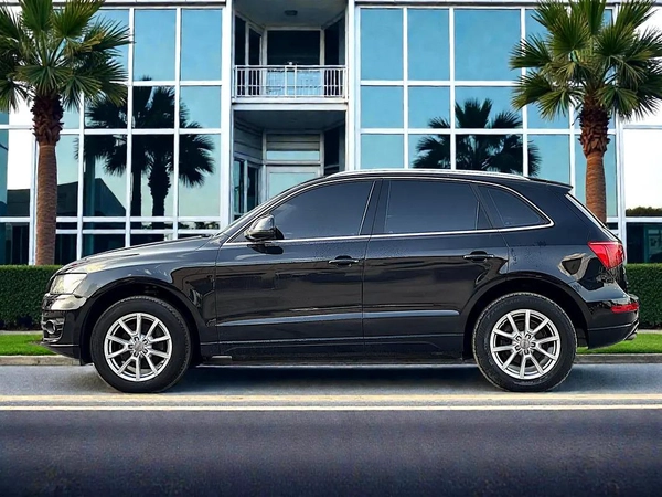 AUDI | Q-5 | TFSI | 2.0L 4-CYLINDERS | 2012 | GCC | WELL MAINTAINED