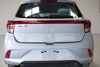 HYUNDAI GRAND i10 MODEL 2026 GCC SPECS-19
