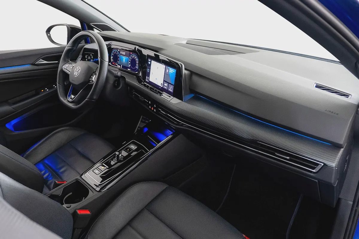 3,500 AED / 60 months | 0% DP | 2024 Volkswagen Golf R / Volkswagen Warranty