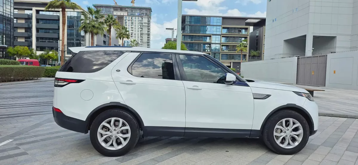 2019 Land Rover Discovery SE-Excellent Condition-Original Paint-Bank Finance Available-2-2