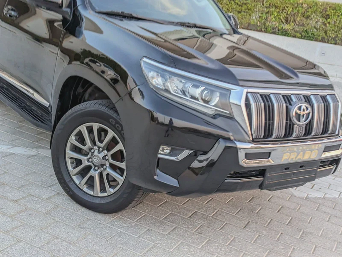 TOYOTA PRADO 2012 FACELIFTED 2023 GCC V6 IN EXCELLENT CONDITION