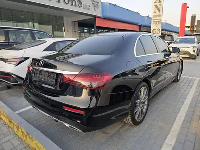 Mercedes Benz E200 PREMIUM Mercedes E200 Black 2.0L Turbo 2023 Model GCC-7