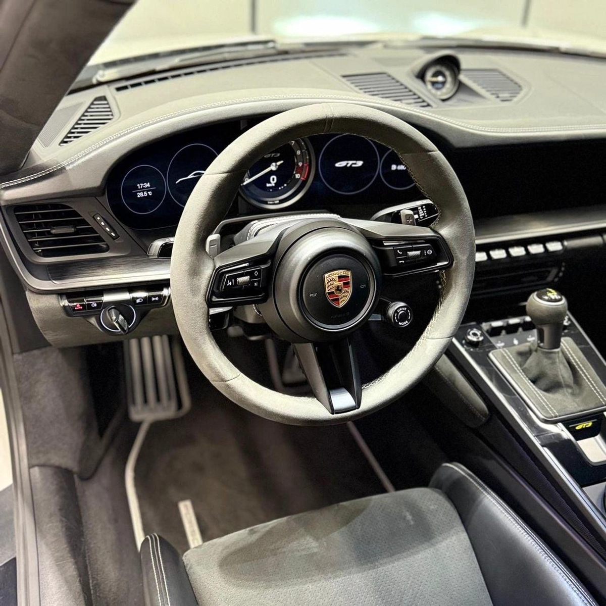 Porsche 911 GT3 | Crayon Color | European specs-8-0