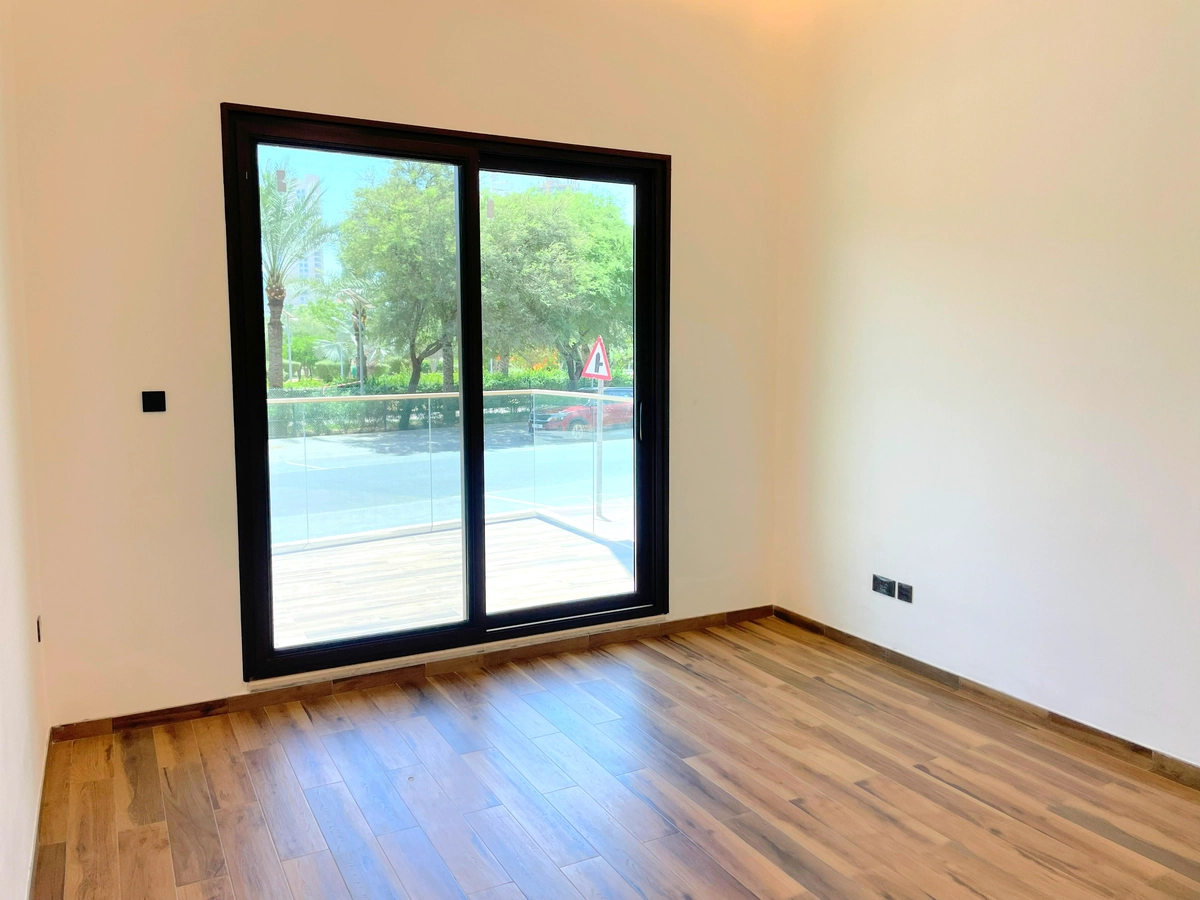 Park View | Brand New | Semi Furnished-5-5