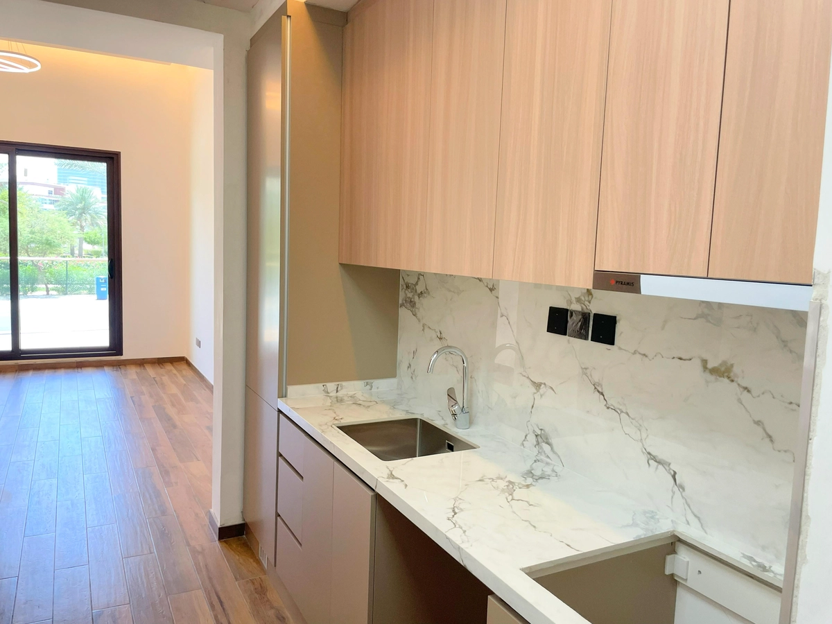 Park View | Brand New | Semi Furnished-1-1