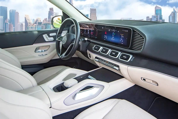 Mercedes-Benz GLE 450 AMG 4MATIC 2024 - GCC Specs